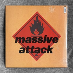 Massive Attack - Blue Lines k0JfDxDghD6DR79OH94XU1 - фото 13088